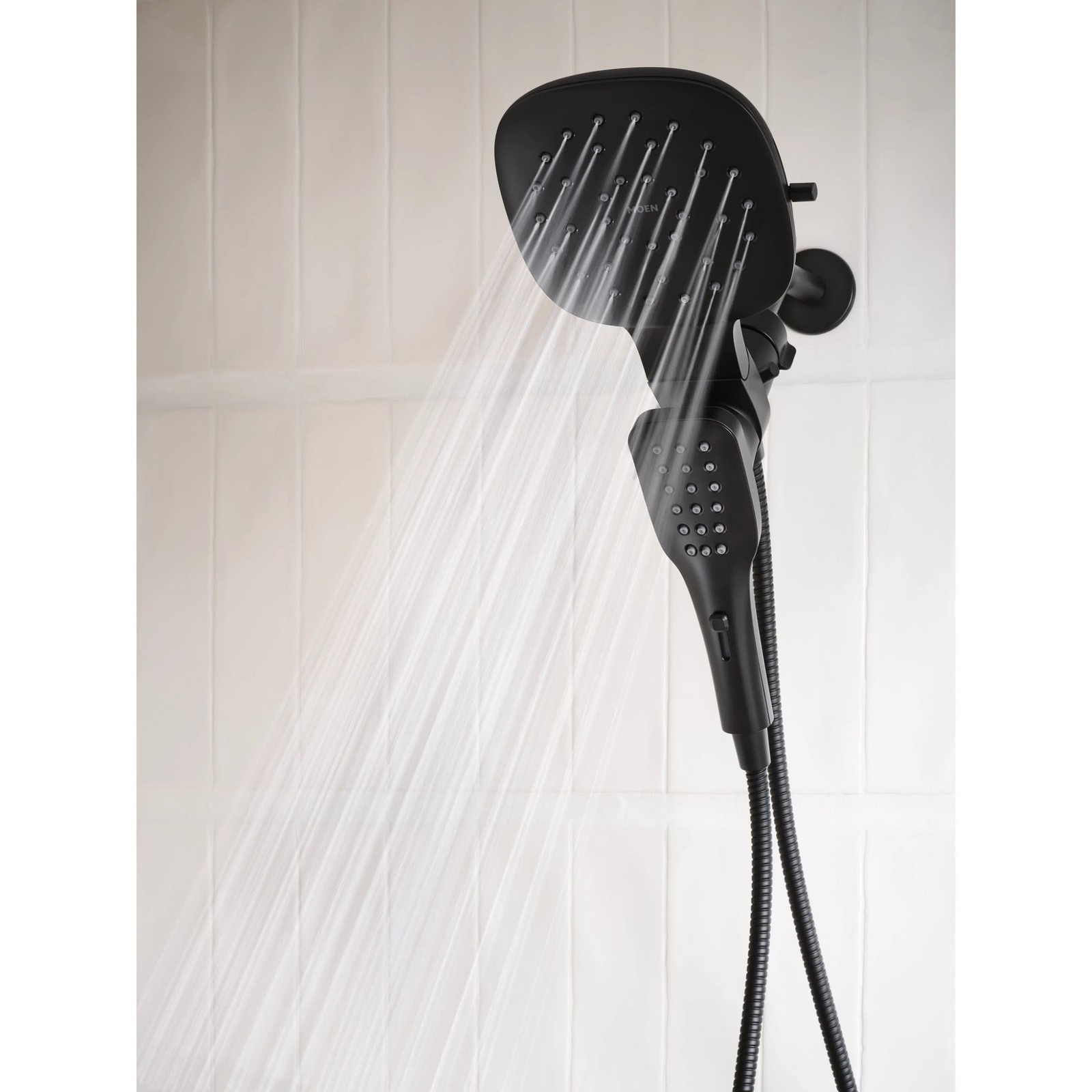Moen 220C5 Verso 2.5 GPM Multi Function Shower Head - Black