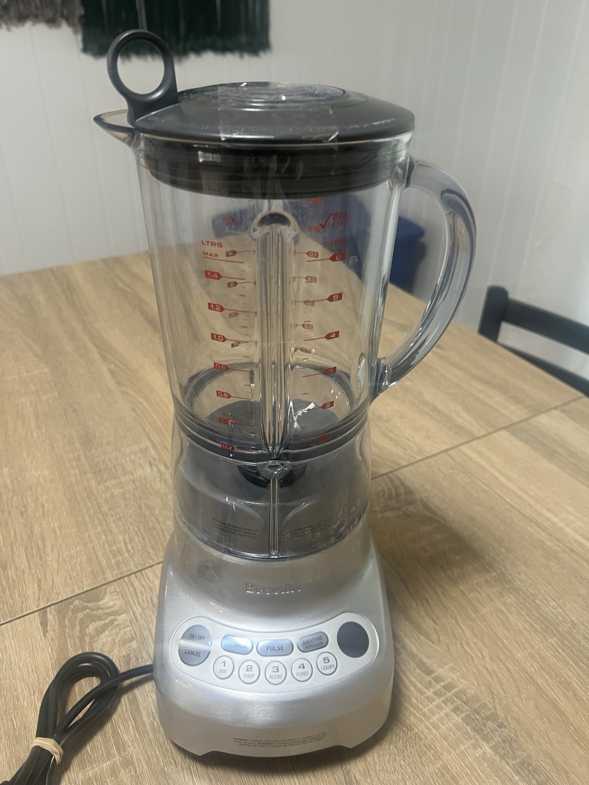 READ Breville BBL620 Sil/V 5-Speed Fresh & Furious Heavy Duty Blender Silver