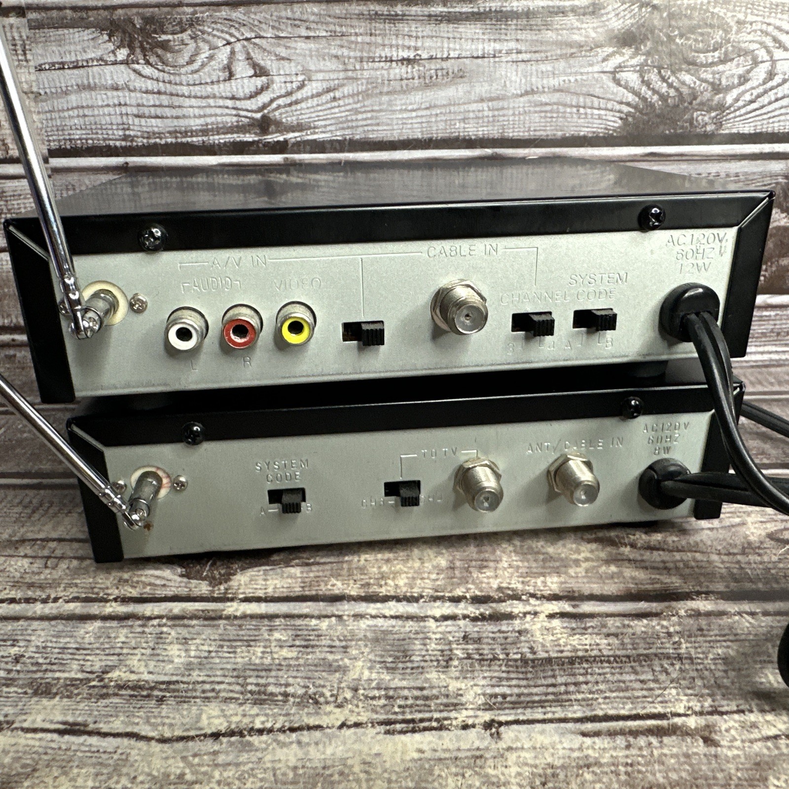 Archer 15-1958 Audio/Video Wireless Distribution System Receiver and Transmitter