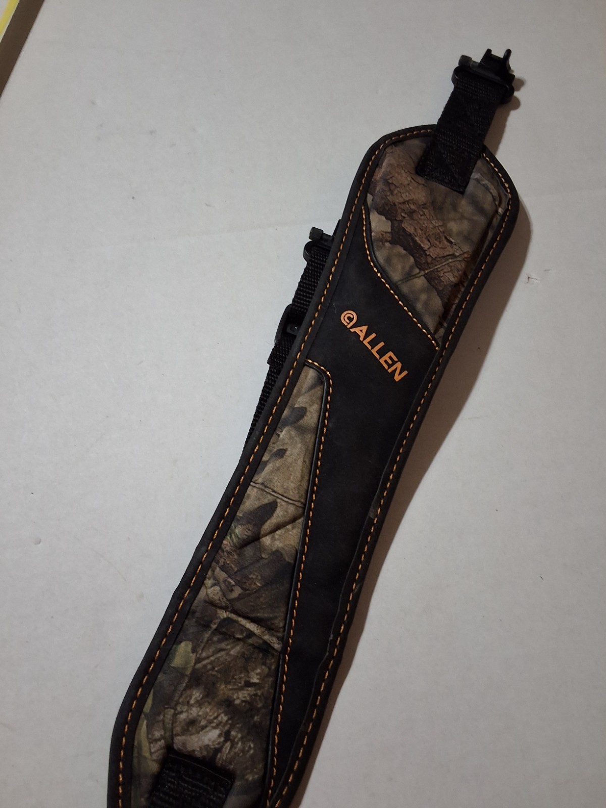 ALLEN CAMO RIFLE SLING PADDED VINTAGE WITH SWIVELS
