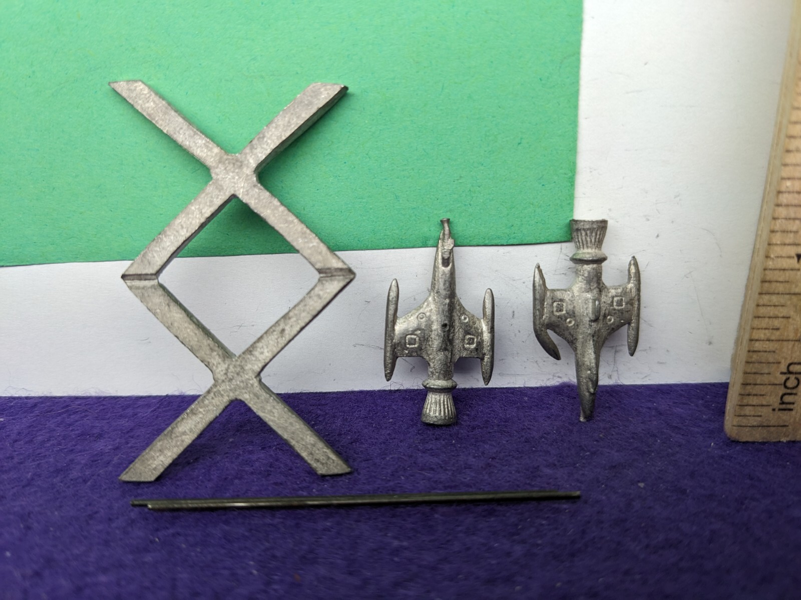 TSR 5404 (c) Thruster Class Miniature Metal Space
