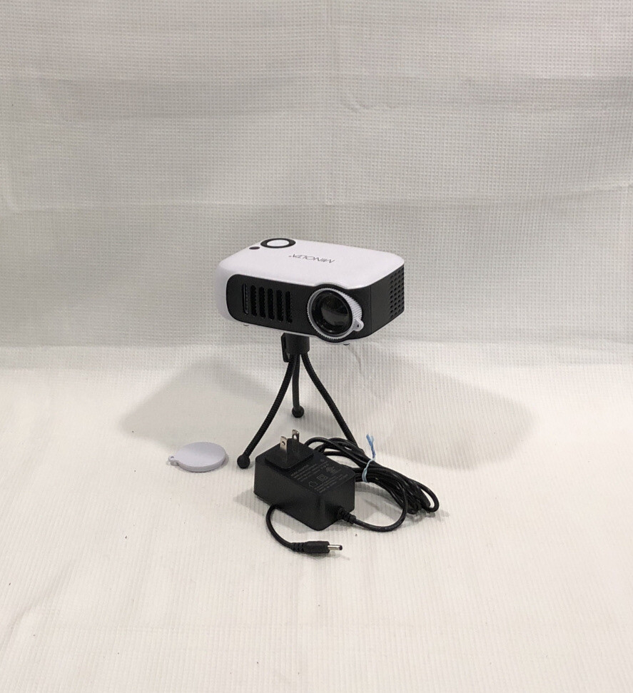 MINOLTA MINI HD PROJECTOR MN693 Working! Projector Only-No Remote Or Screen