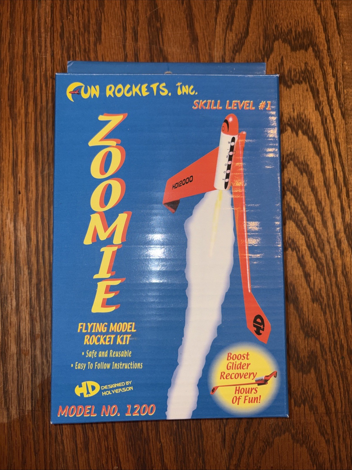 Model rockets kits with extra parts. (lot Of 19)