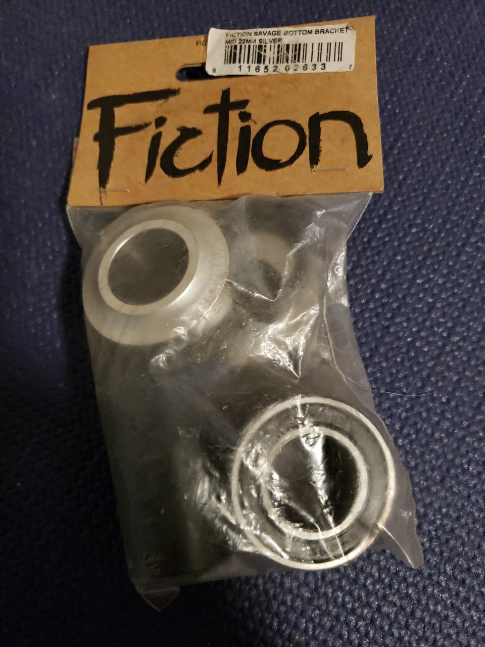 FICTION SAVAGE BOTTOM BRACKET KIT BLACK 22mm BICYCLE SEALED BEARINGS NOS