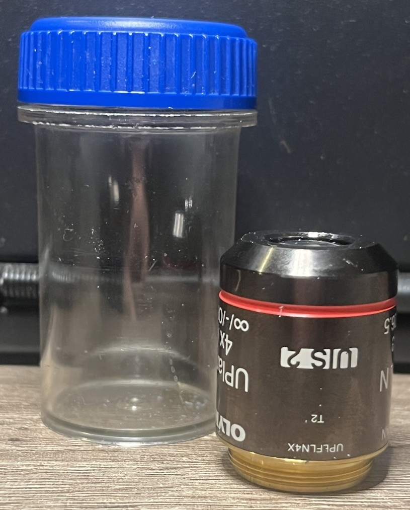 Olympus UPlanFL N 4x/0.13 Microscope Objective Infinity/-/OFN26.5