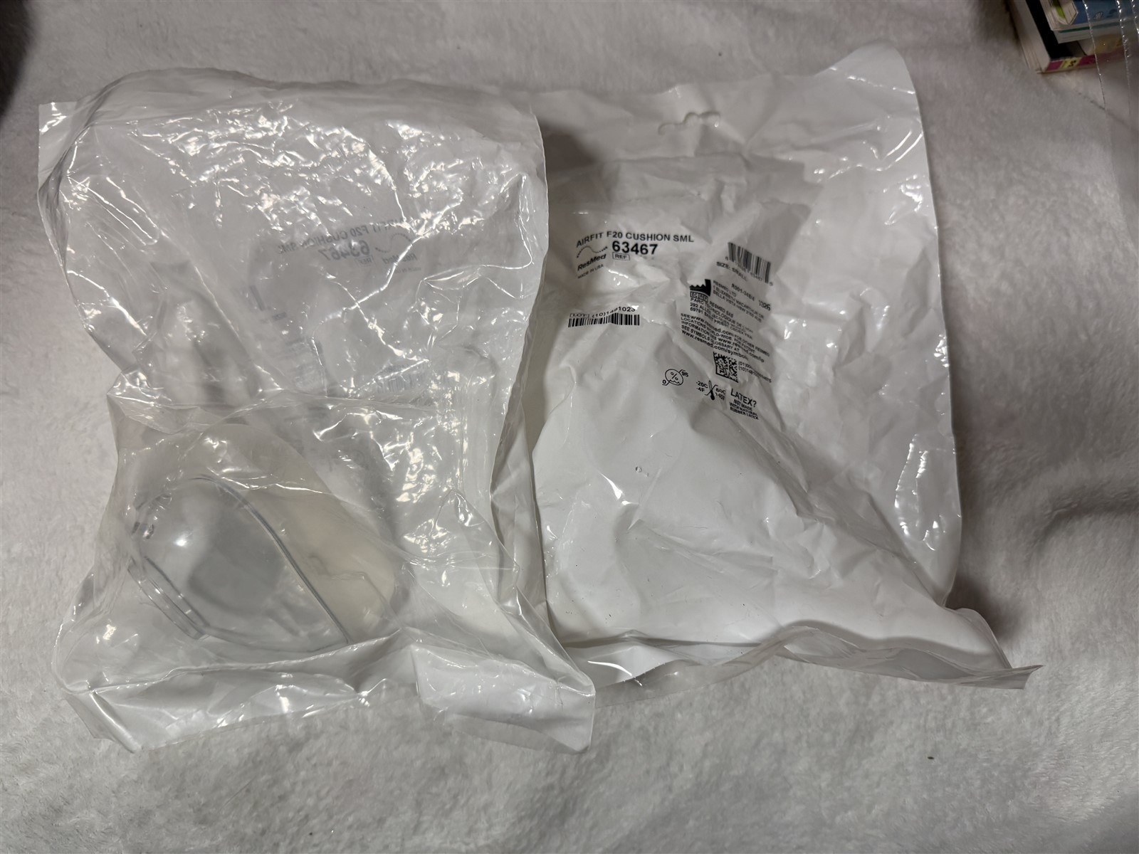 LOT OF 2 RESMED AIRFIT F20 CUSHION SMALL 63467