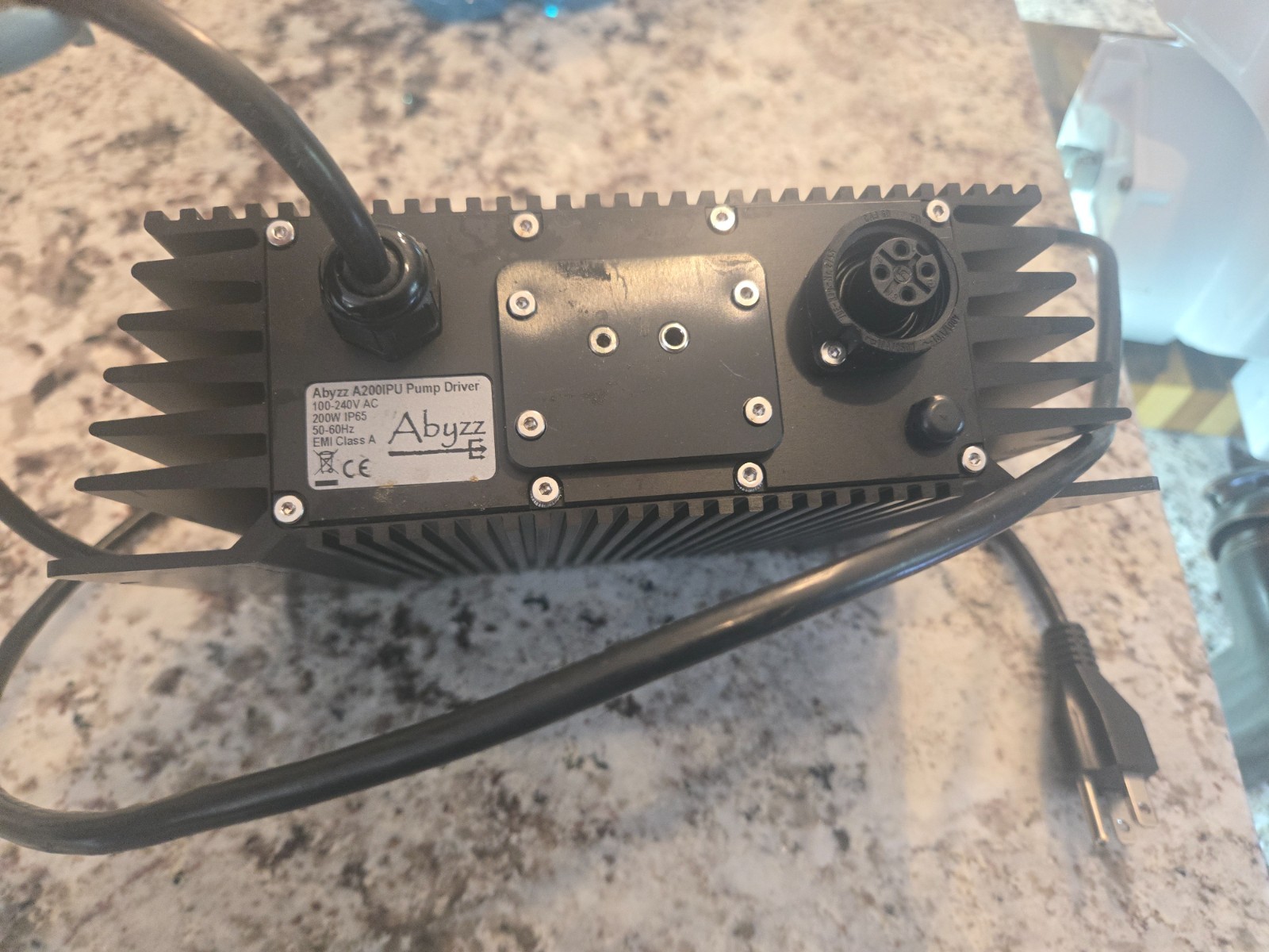 Abyzz A200 ipu with controler