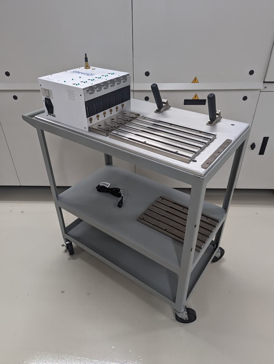 Universal Instruments Feeder Setup Cart 12V, 24V, 42V Hover Davis MPUP08-06B