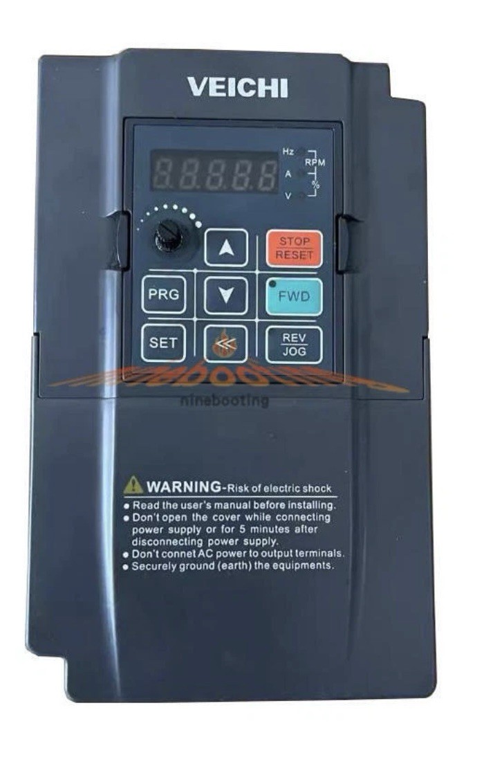 NEW IN BOX!!  VEICHI Inverter AC70E-S2-2R2G 220V 2.2KW, SHIPS FROM USA!!