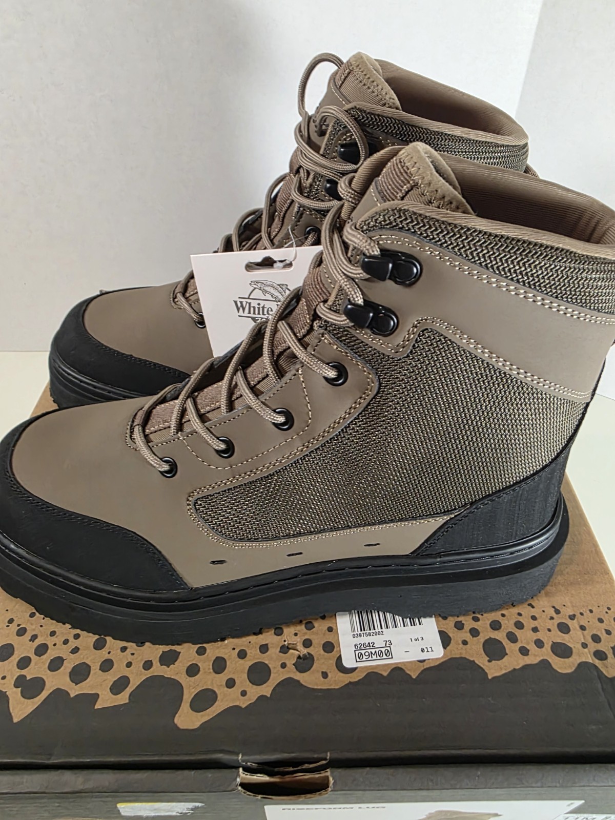 White River Fly Shop Riseform Lug Boots W/ Studs 11M
