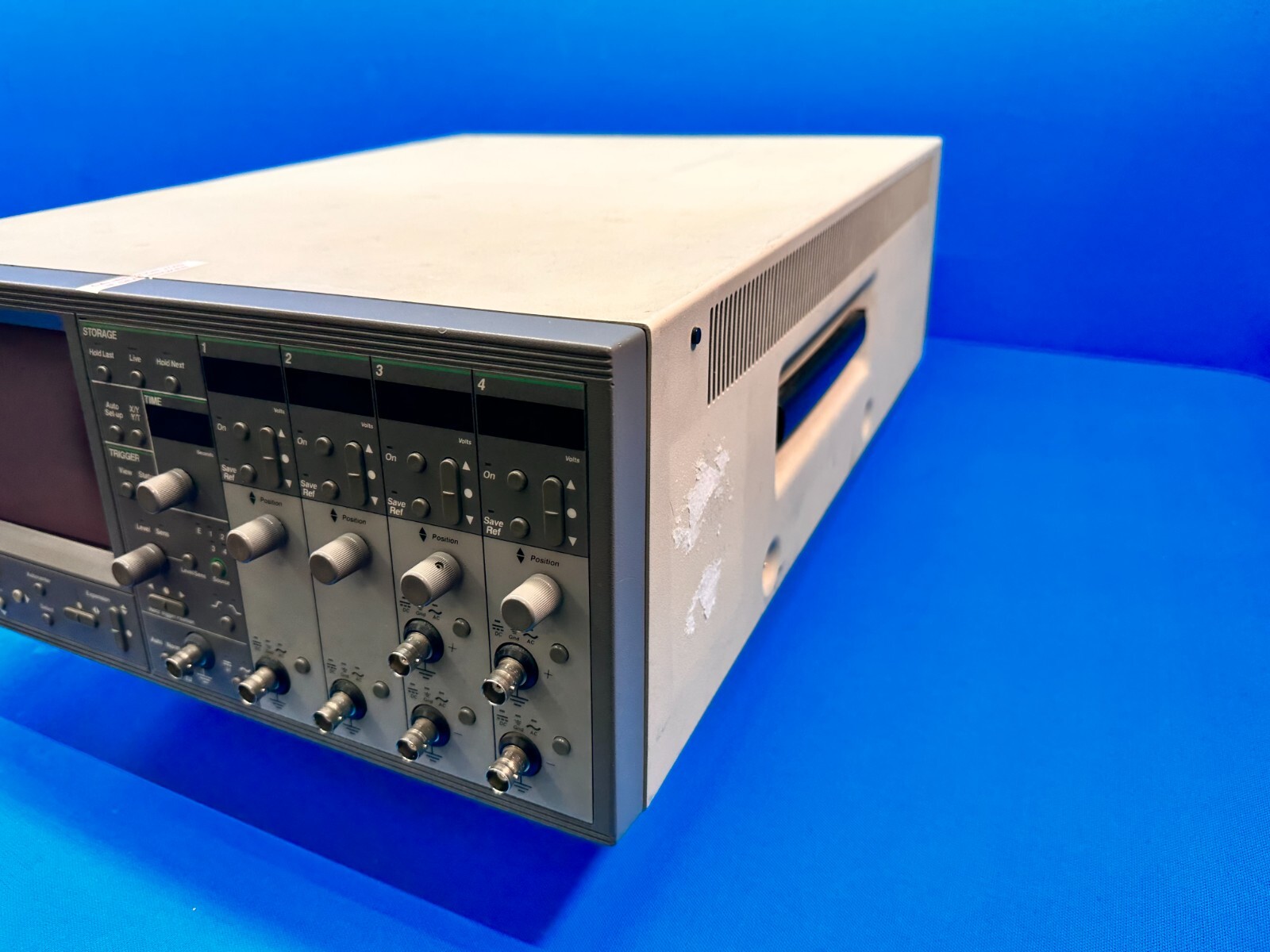 Nicolet 490 Digital Oscilloscope