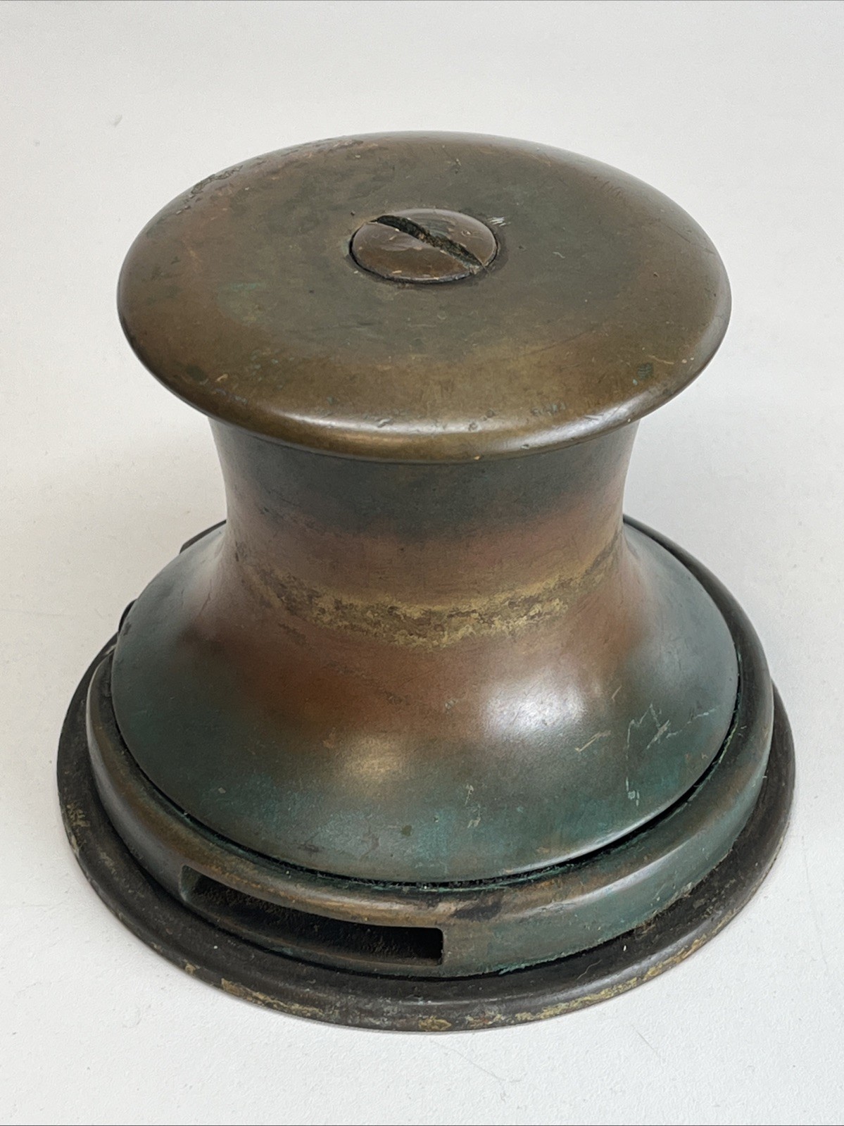 Bronze Sailboat Winch 6" Base Diameter-Flat Handle Style