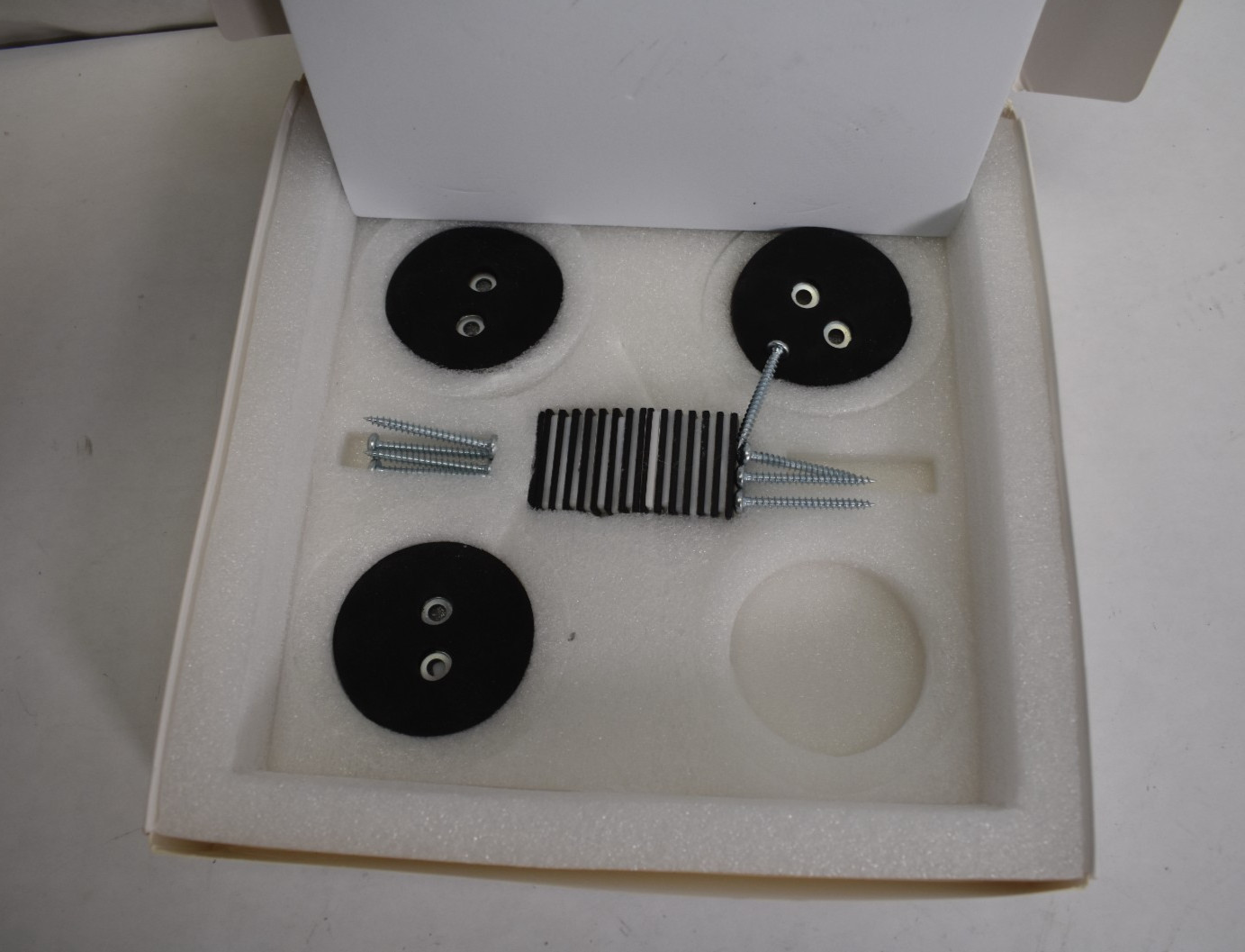 Wallzap Wall Mounting Kit 4 Pack Wall Mounts with Magnets Display Games