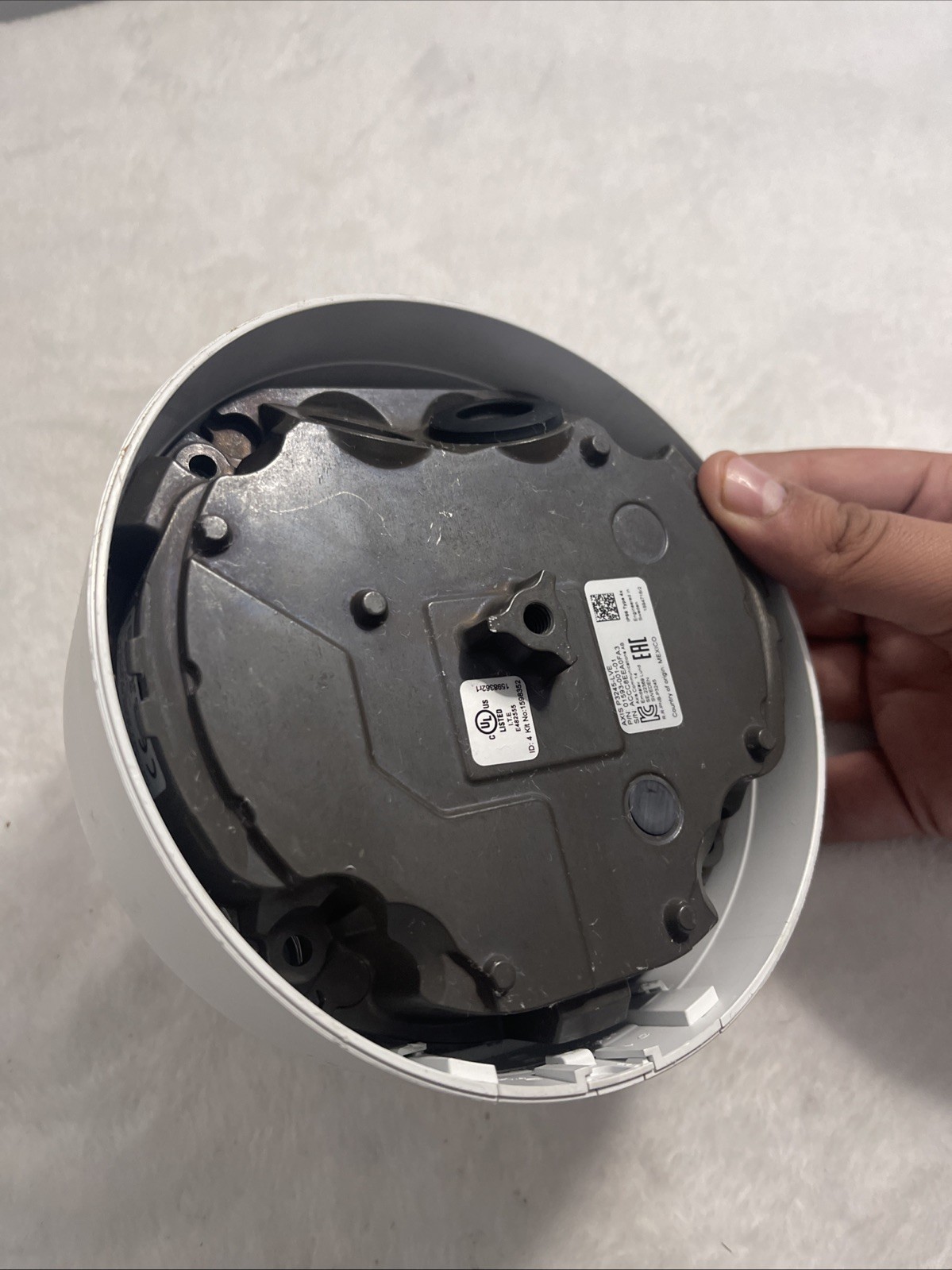 Axis Communications P3245-LVE Network Dome Security Camera P/N: 01593-001-01