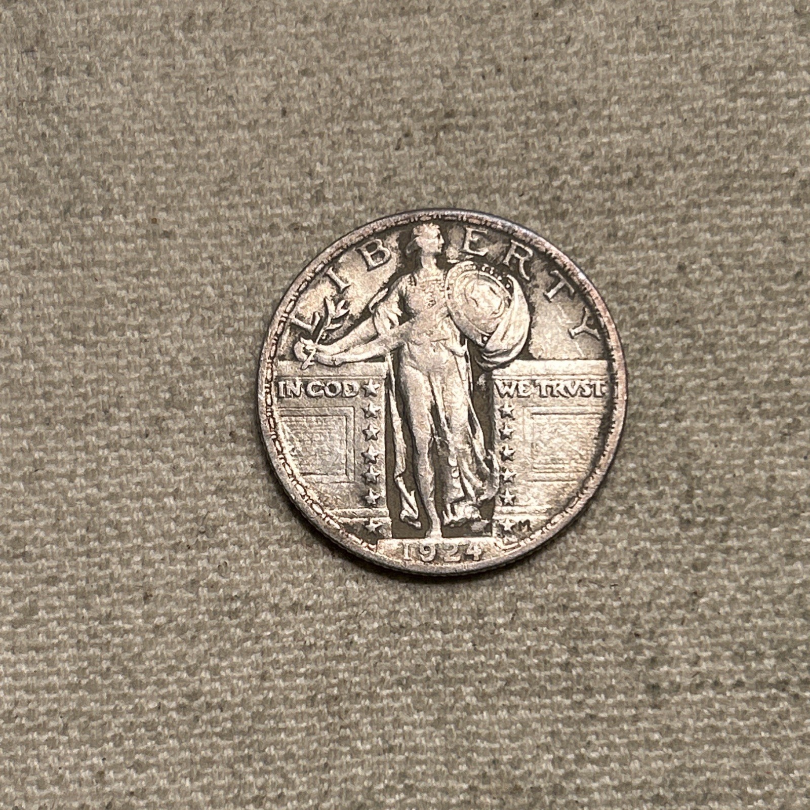 1924 Standing Liberty Silver Quarter AU TL 325-34