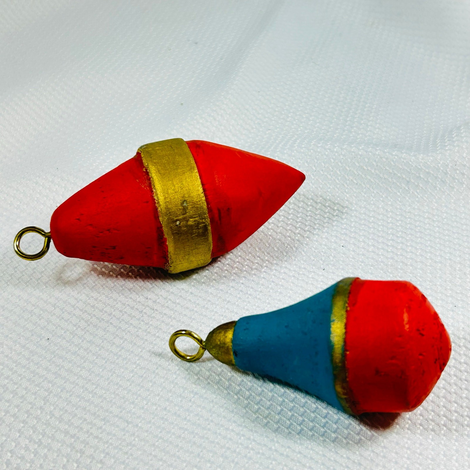 Vintage wooden hand carved and painted fishing bobbers