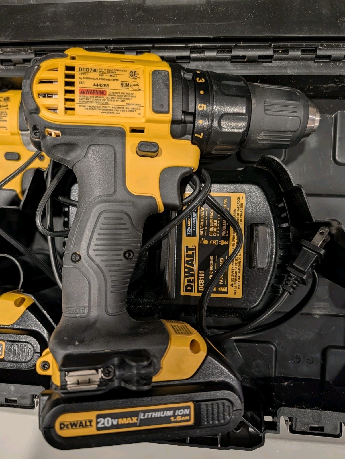 DEWALT DCK280C2 2-Tool 20-Volt Max Power Tool Combo Kit 2-Batteries Charger Case