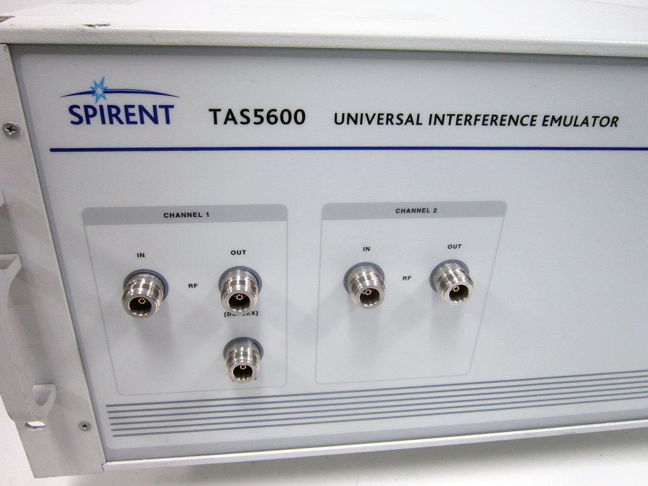 SPIRENT TAS5600 UNIVERSAL INTERFERENCE EMULATOR