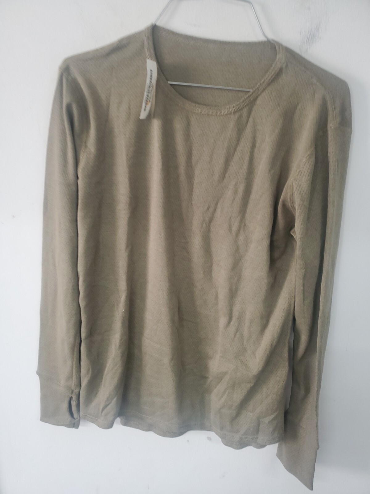 MILITARY MOISTURE WICKING FREE, BASE LAYER UNDERSHIRT, Small Short Coyote