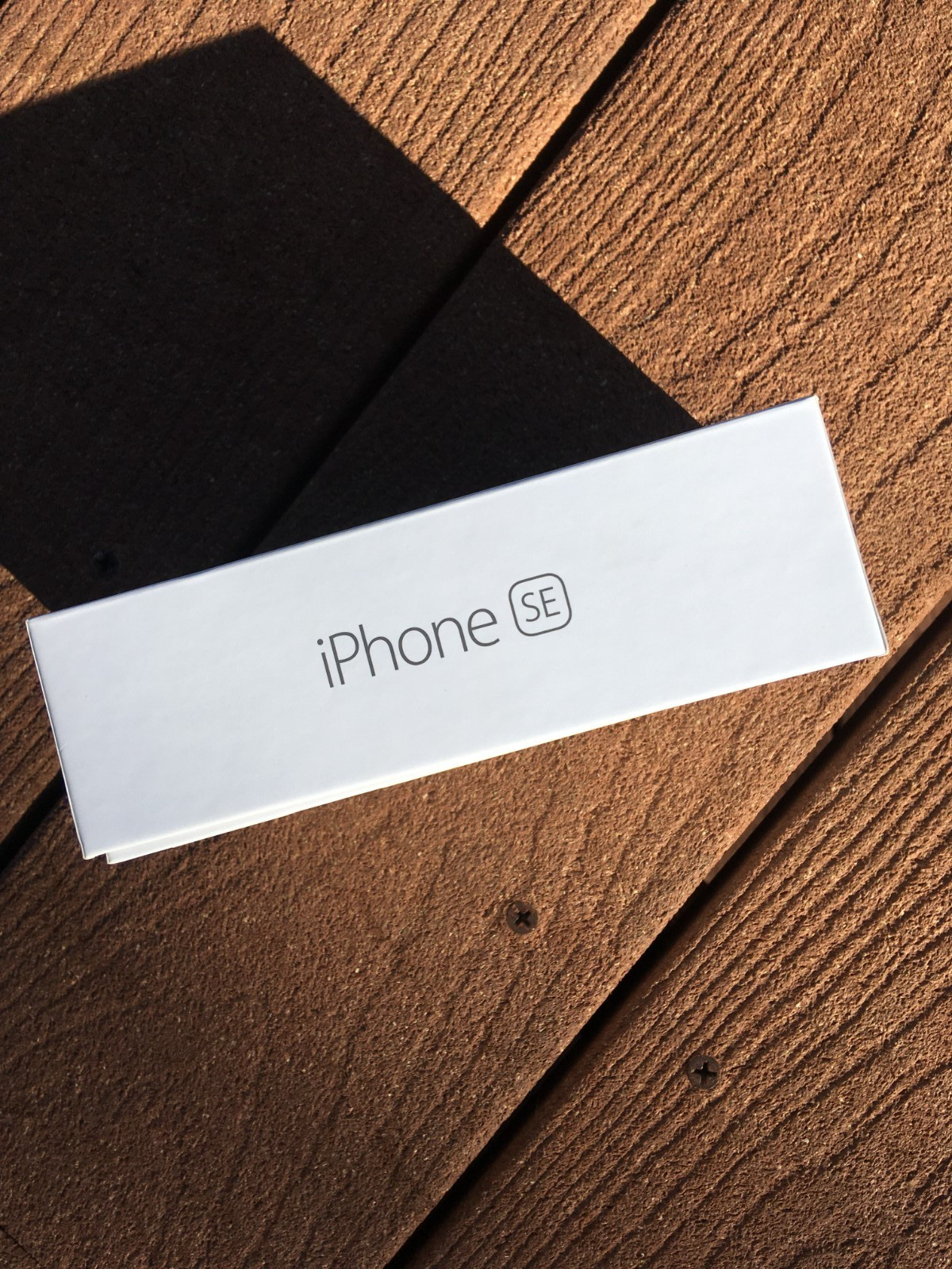 Apple iPhone SE 32GB - EMPTY BOX and Paper Inserts ONLY