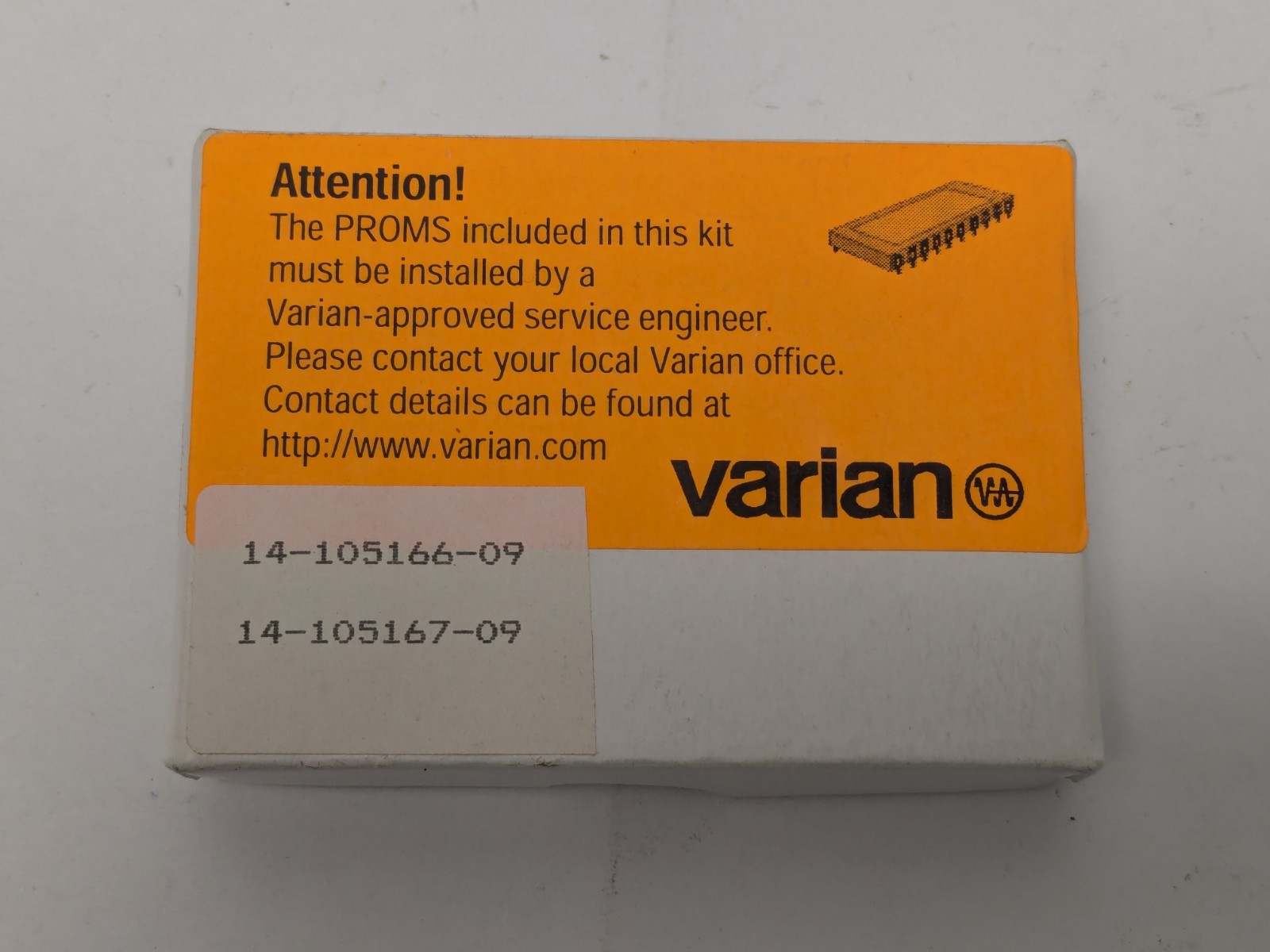 Lot of 2 Varian #14-105166-09 and #14-105167-09, Model # NMC27C256Q-200