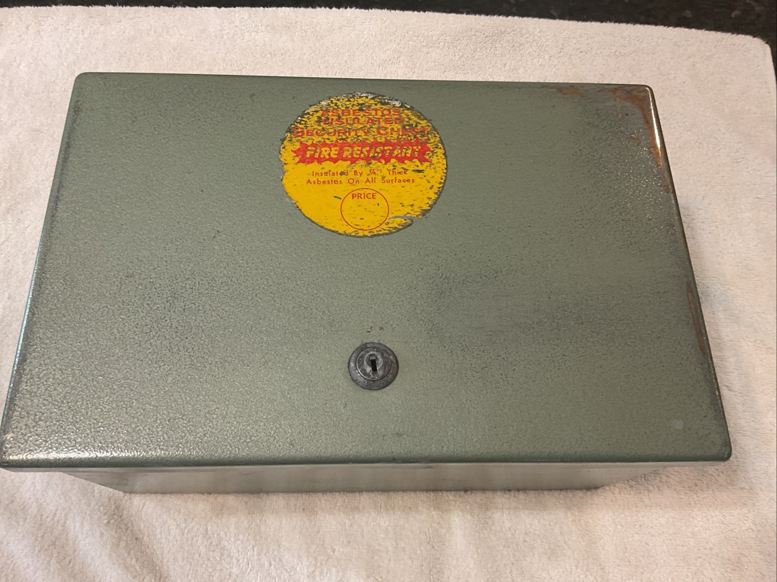 Fire Resistant Portable Security Chest Key Lock 12.5x 6x 8 “fire box”
