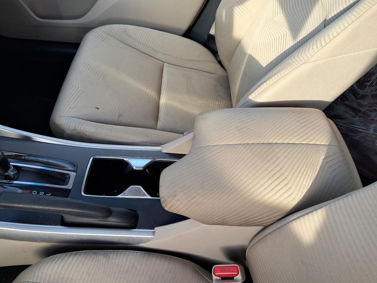 ACCORD 2014 Glove Box 4765143