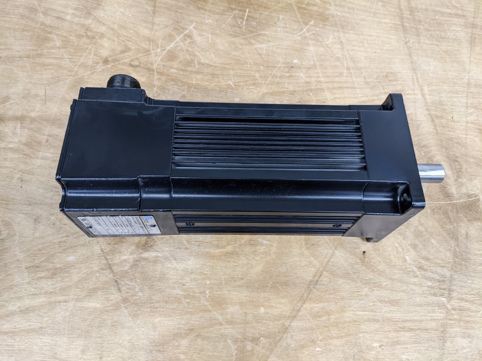 Universal Instruments Y Axis Brushless Servomotor 46056801
