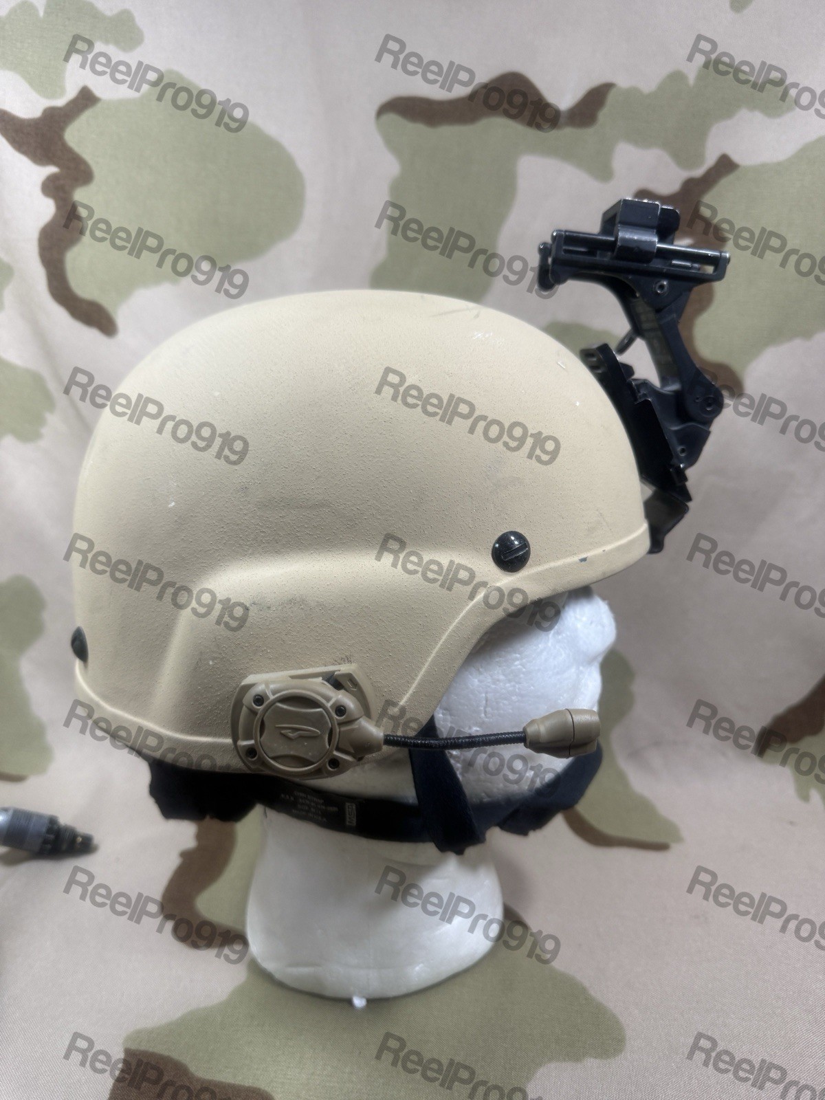 MSA ACH TAN Medium Ballistic ADVANCED COMBAT HELMET PrincetonTec NVG Army
