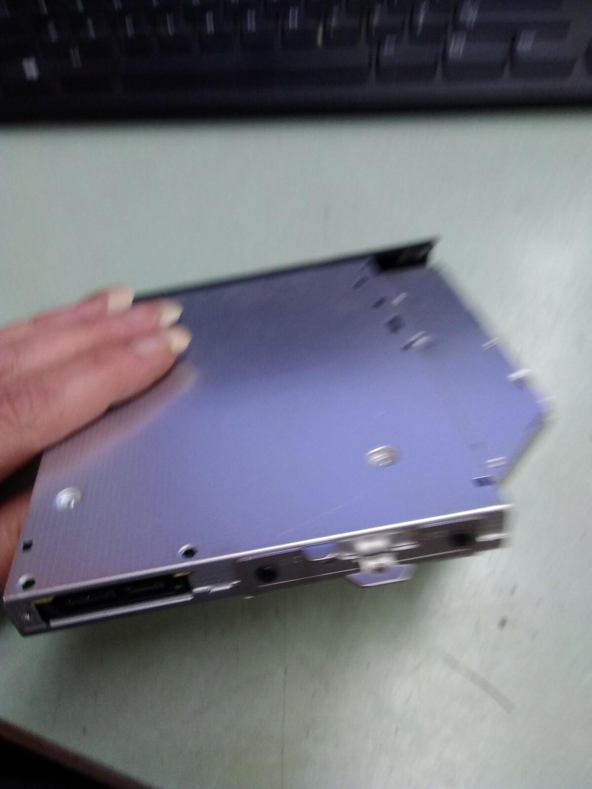 HP AD-7740H CD/DVD REWRITABLE DRIVE