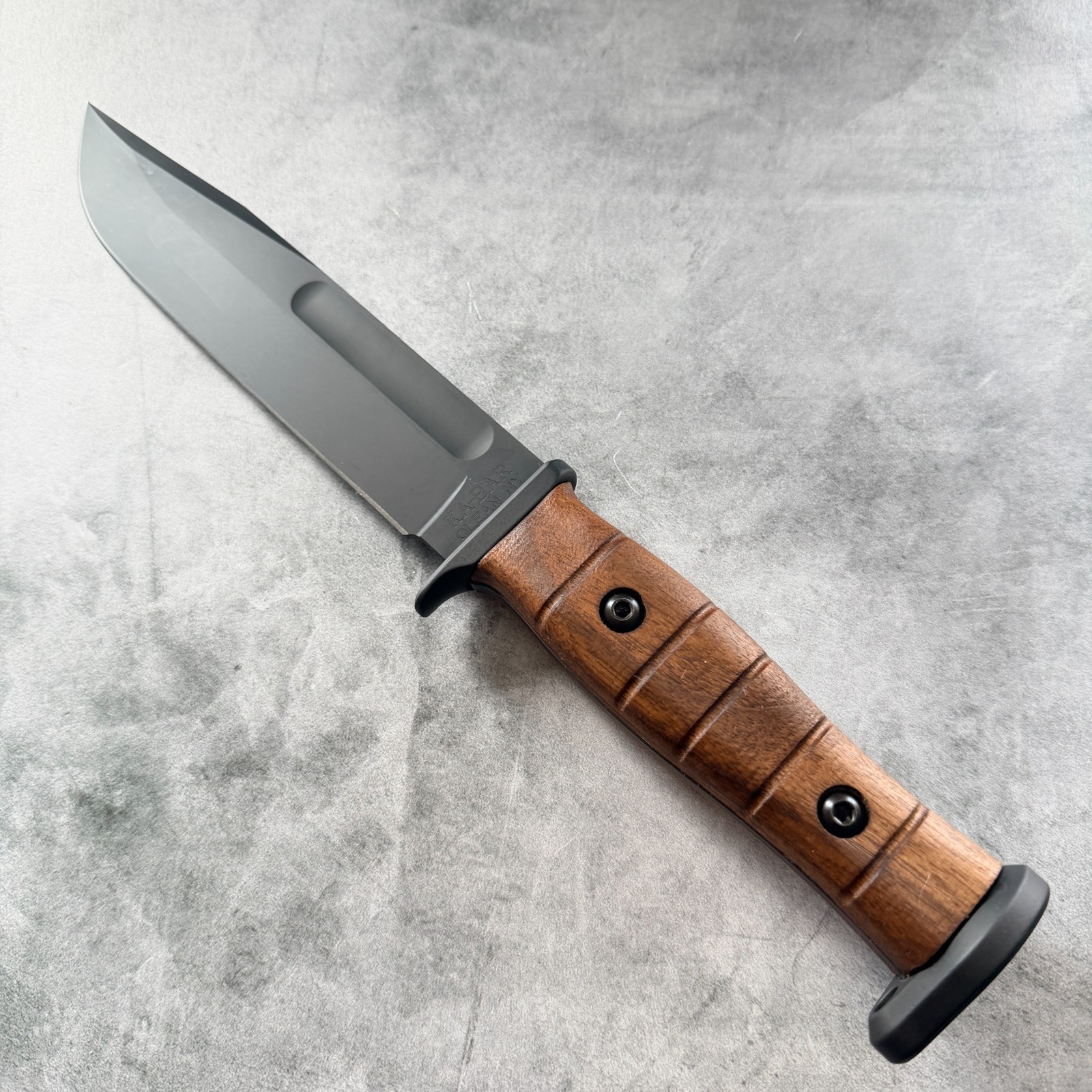 Smooth walnut handles scales for Ka-Bar Slabby