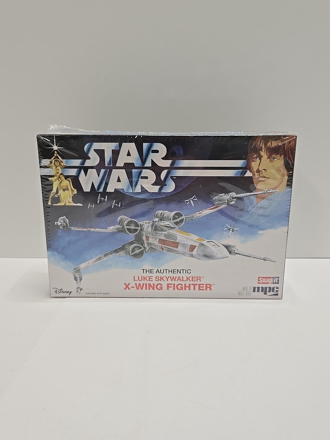 MPC Star Wars Luke Skywalker X-Wing Fighter Plastic Model Kit Snap  MPC948 NEW