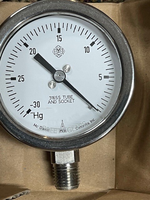 McDaniel Controls -30" Hg -30"HG-0 Gauge 1/4" NPT BR   AB91111