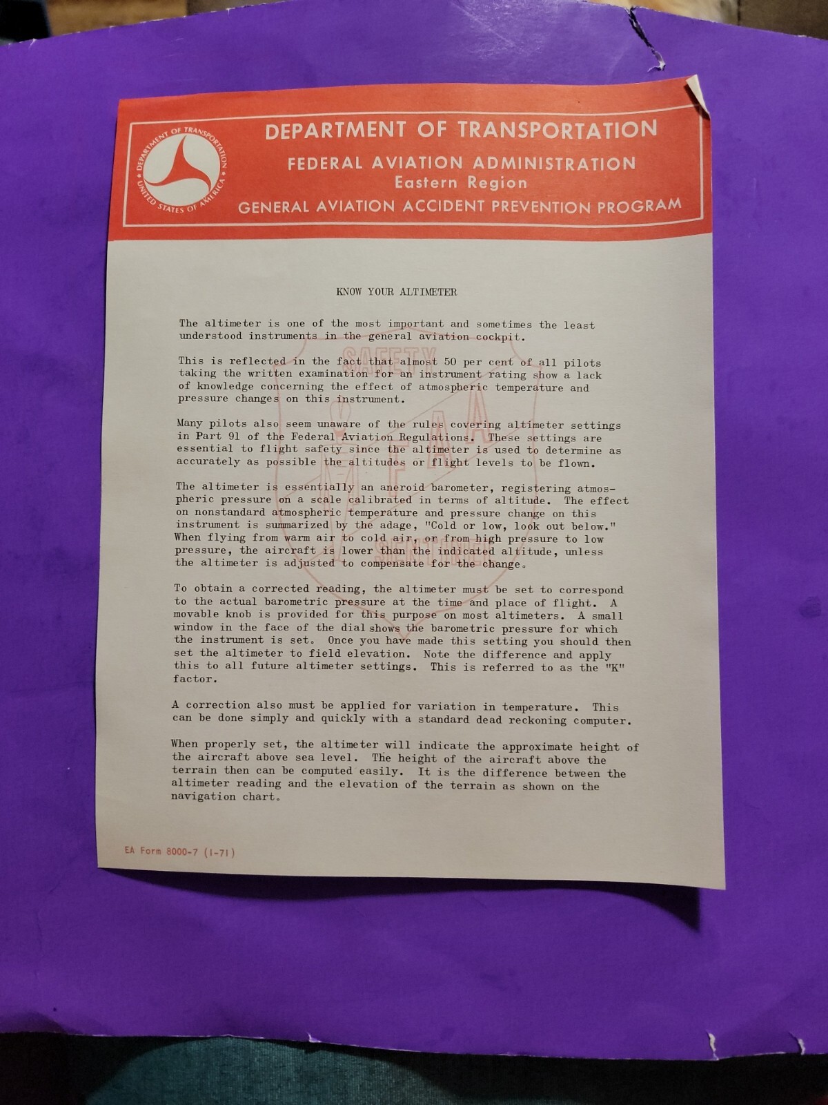 AVIATION LITERATURE/ KNOW YOU ALTIMETER FLYER FORM 8000-7 (1-71)