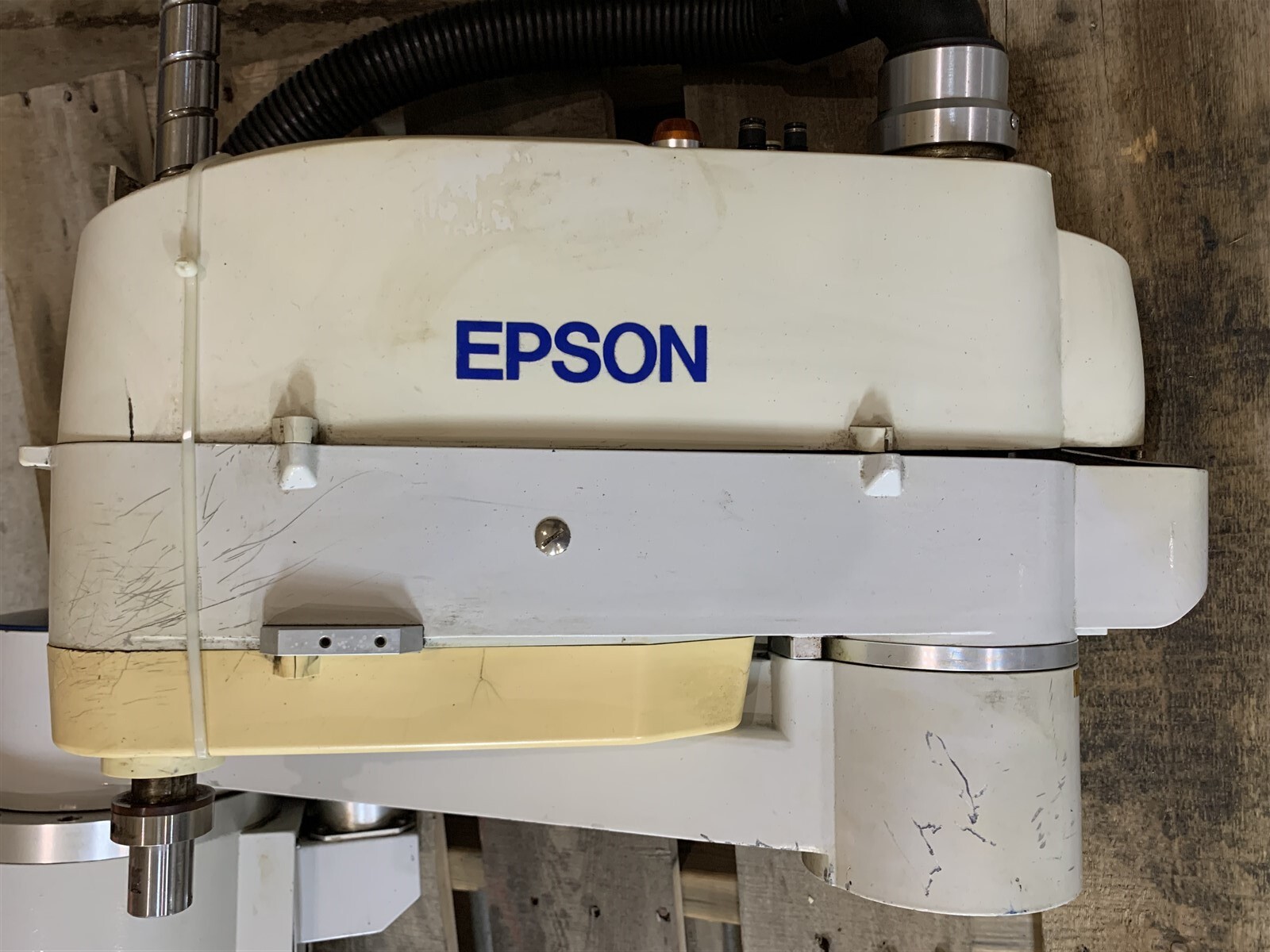 USED Seiko Epson Scara Robot E2H853S-UL Robot Arm #1