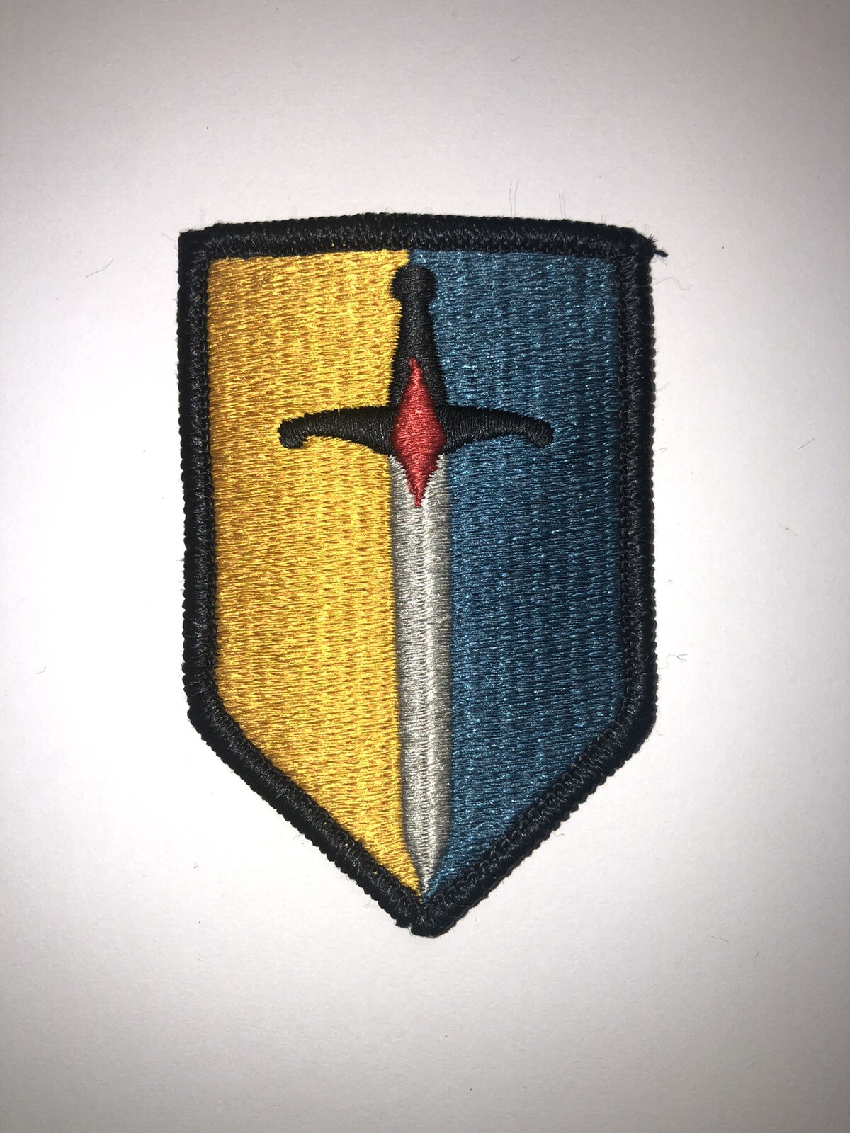 1st Maneuver Enhancement Brigade U.S. Army Shoulder Patch Insignia