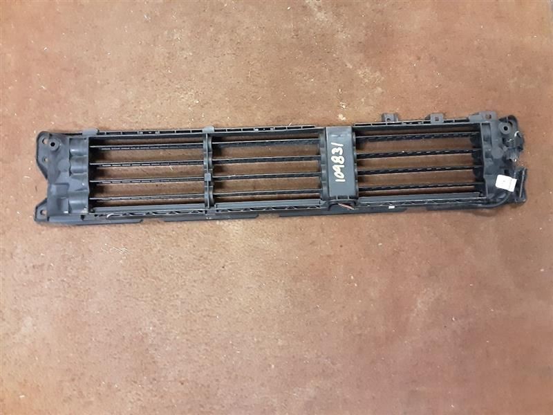 17 18 19 Honda CR-V Upper Air Shutter 19117-0C6-33321