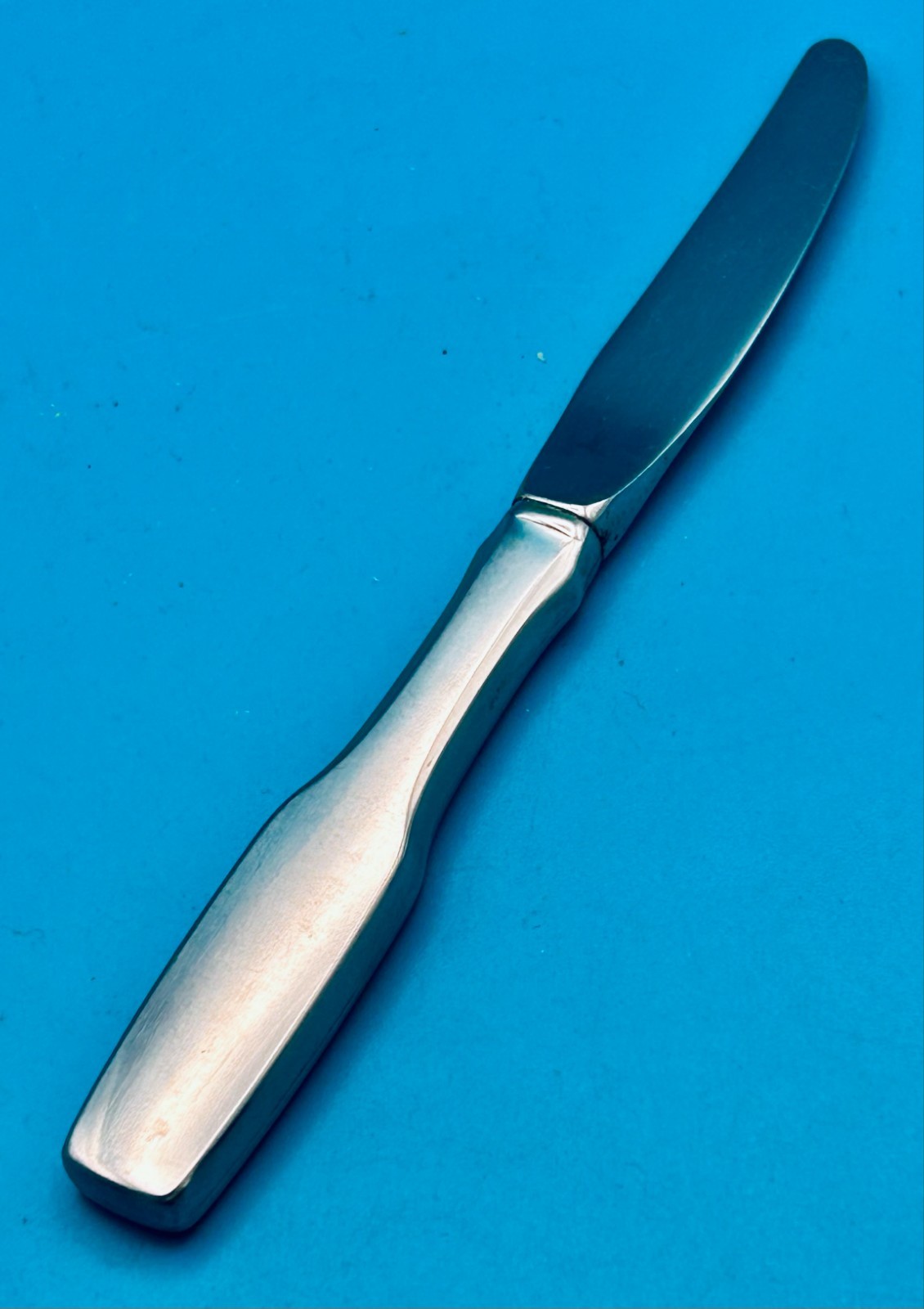 Oneida Community Paul Revere Hollow Handle Youth Knife 6 1/4" Stainless Flatware