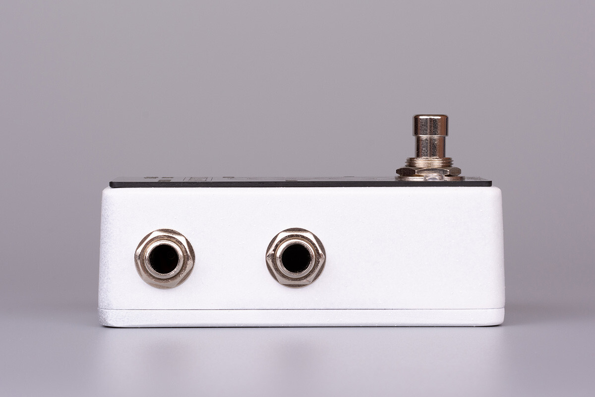SMART SWITCH LOOPER - True Bypass guitar effects pedal microcontroller based