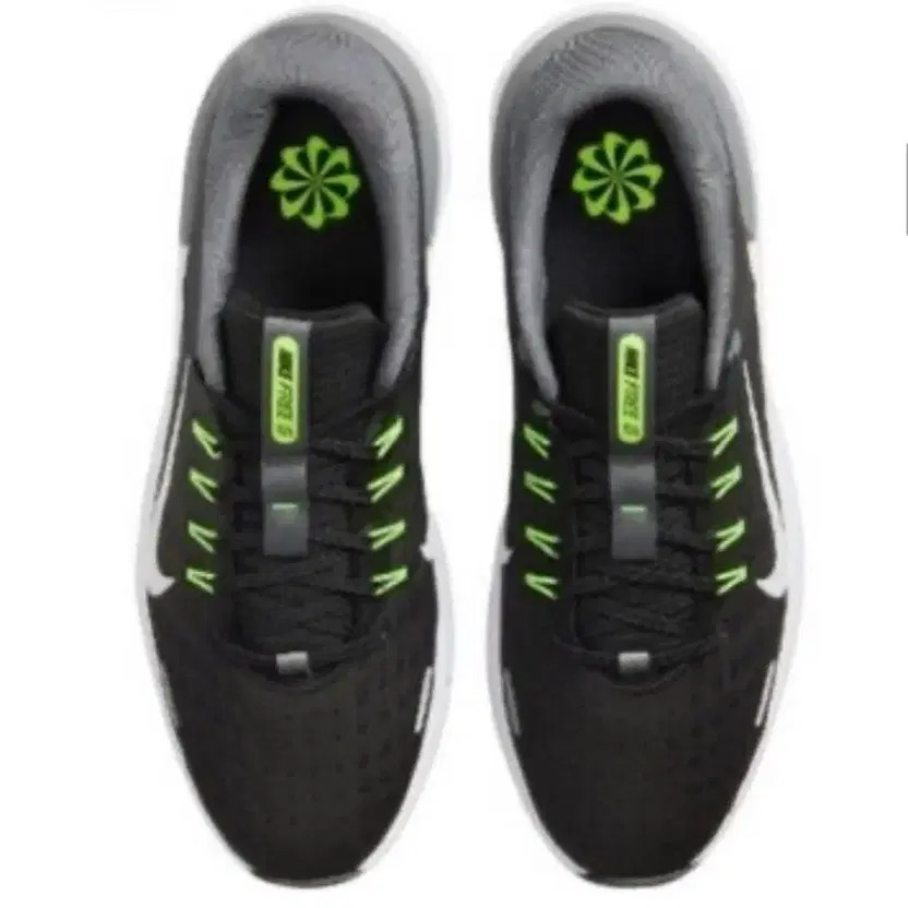 Nike Free Golf Shoes Two Colors