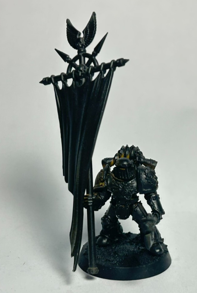 Imperial Fist Phalanx Warder  Legion Herald in Mark 3 armor - Horus Heresy 30K