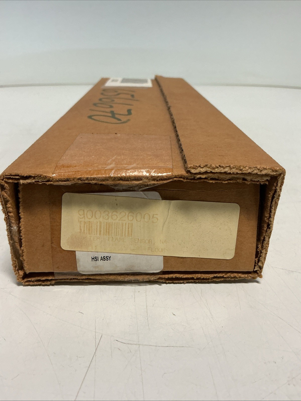 NEW, LOCHINVAR, 9003626005, FLAME SENSOR. (2J-2)
