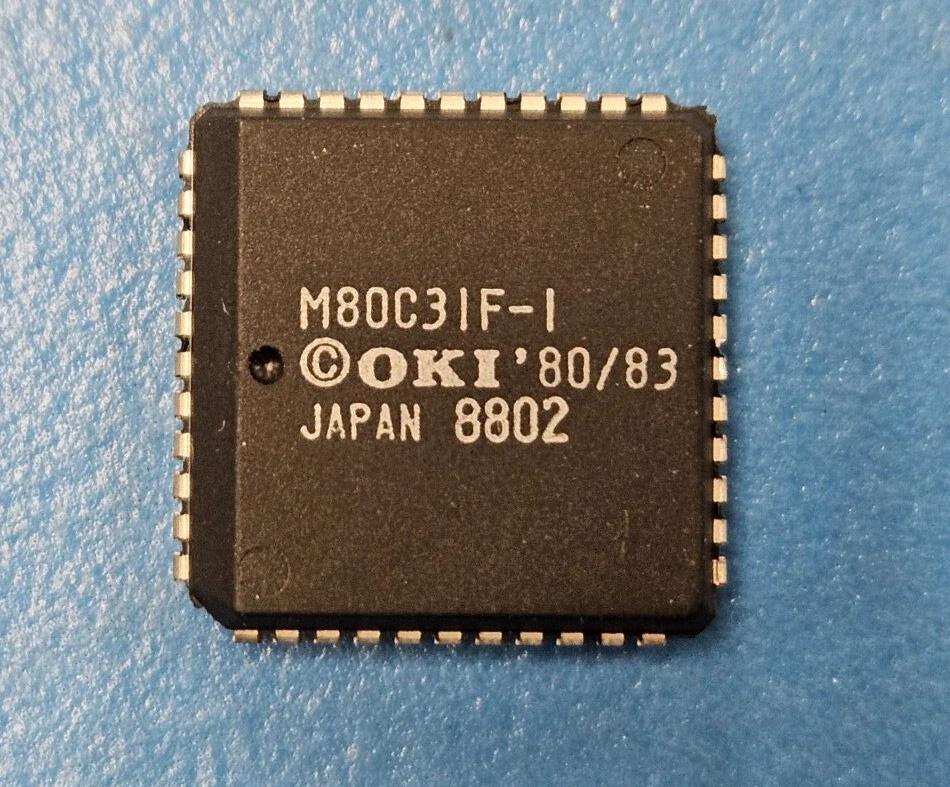 (1PC) M80C31F-1 MSM80C31F-1JS Microcontroller, 8-Bit, 16MHz, CMOS, PLCC44