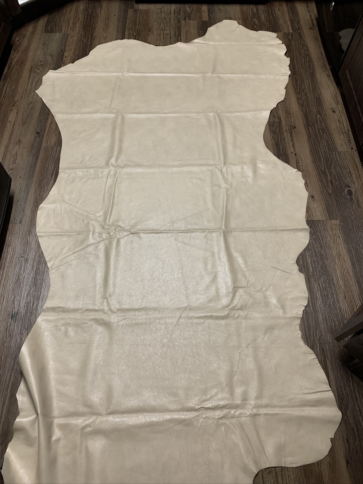 Designer Leather 0.8 mm 2 Ounce Approximately 20 Sq. Ft Color Stone