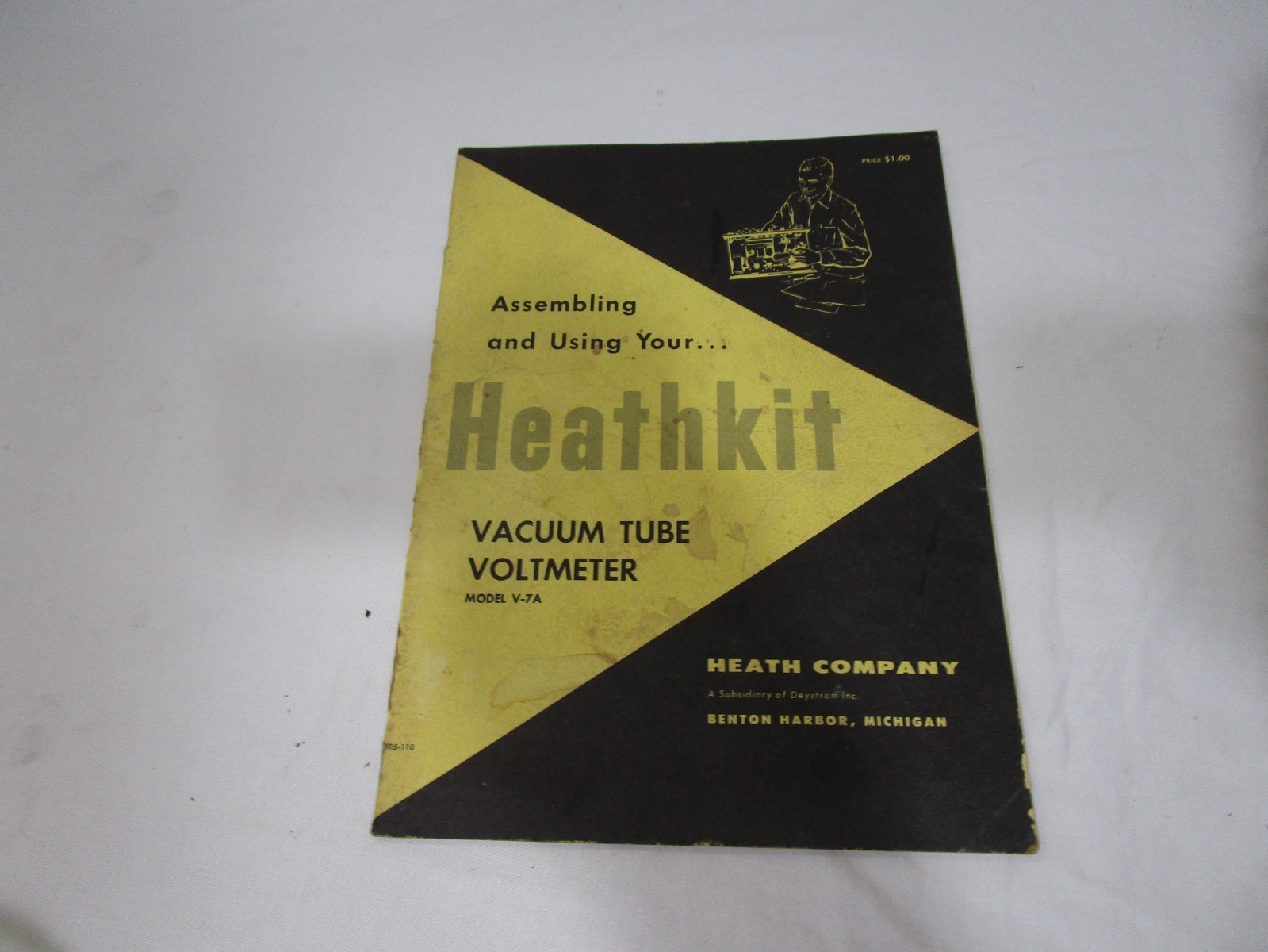Vintage Heathkit Model V-7A Vacuum Tube Volt Meter Assembly Manual -- Cool!