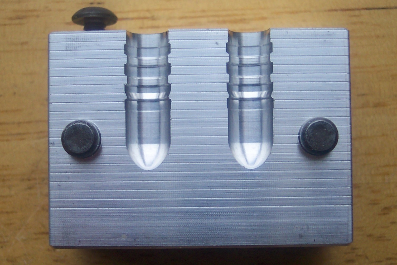 NOE 311-169-RN .30 CAL 169 GRAIN ROUND NOSE BULLET MOULD UNUSED IN ORIGINAL BOX