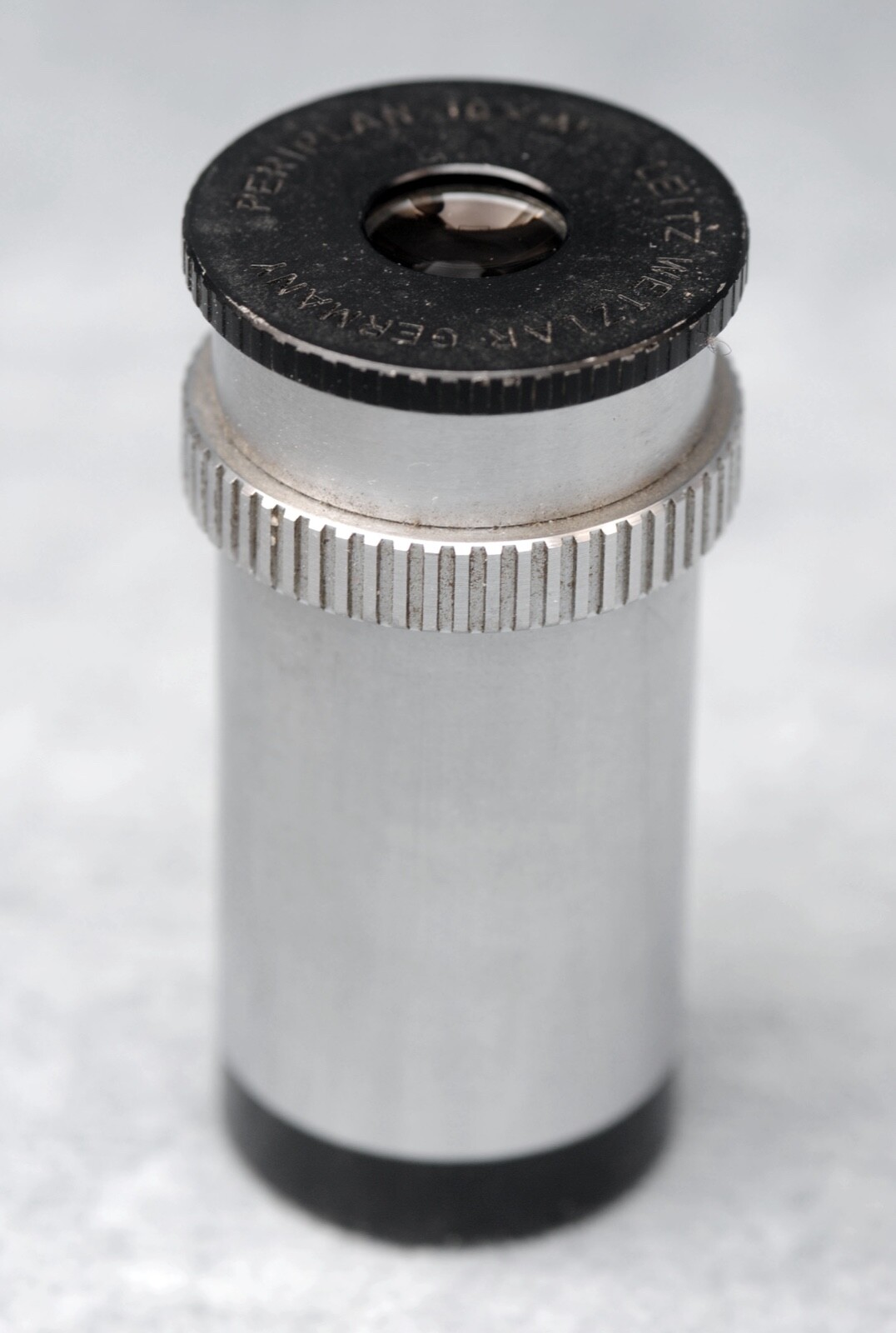 LEITZ WETZLAR PERIPLAN 10X M MICROSCOPE EYEPIECE WITH VARIABLE DIOPTER