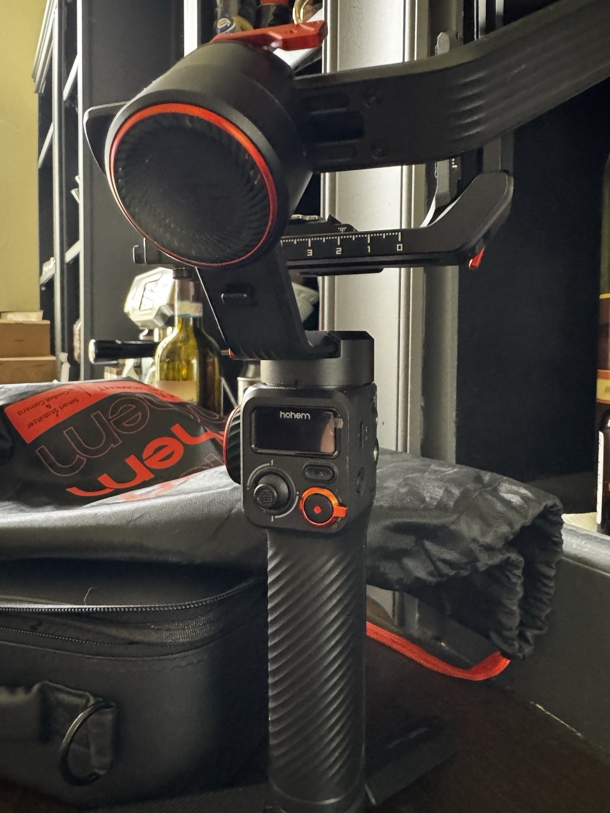 Hohem iSteady MT2 3-Axis Smartphone and Camera Gimbal Stabilizer
