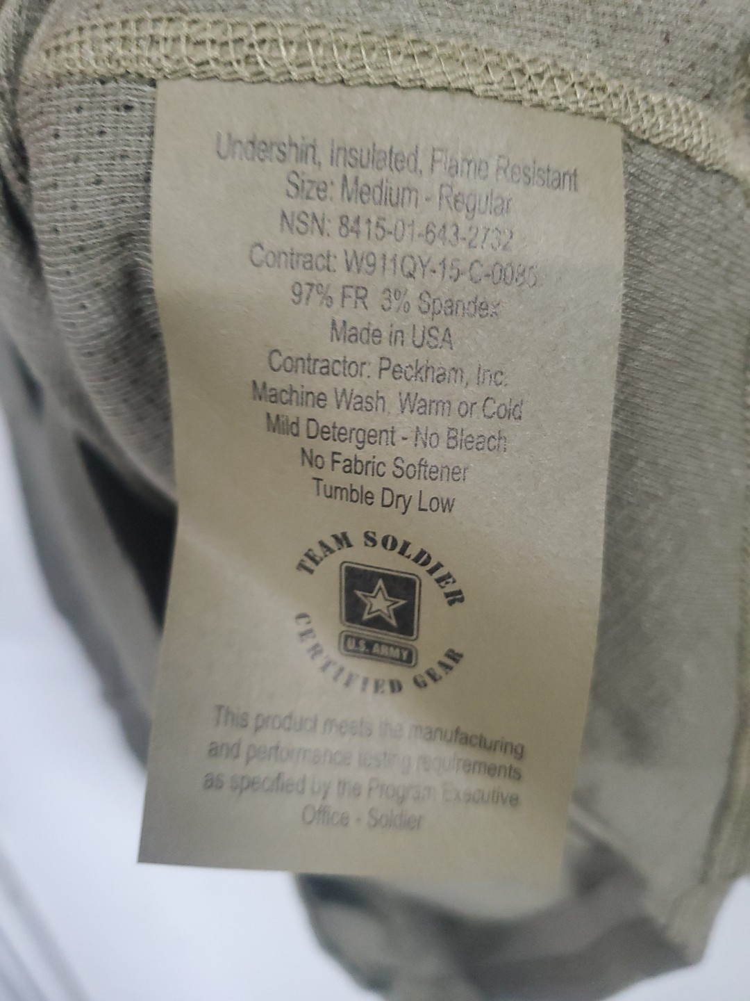 US Army Insulated Nomex Flame Resist Base Layer Top Large Long Undershirt