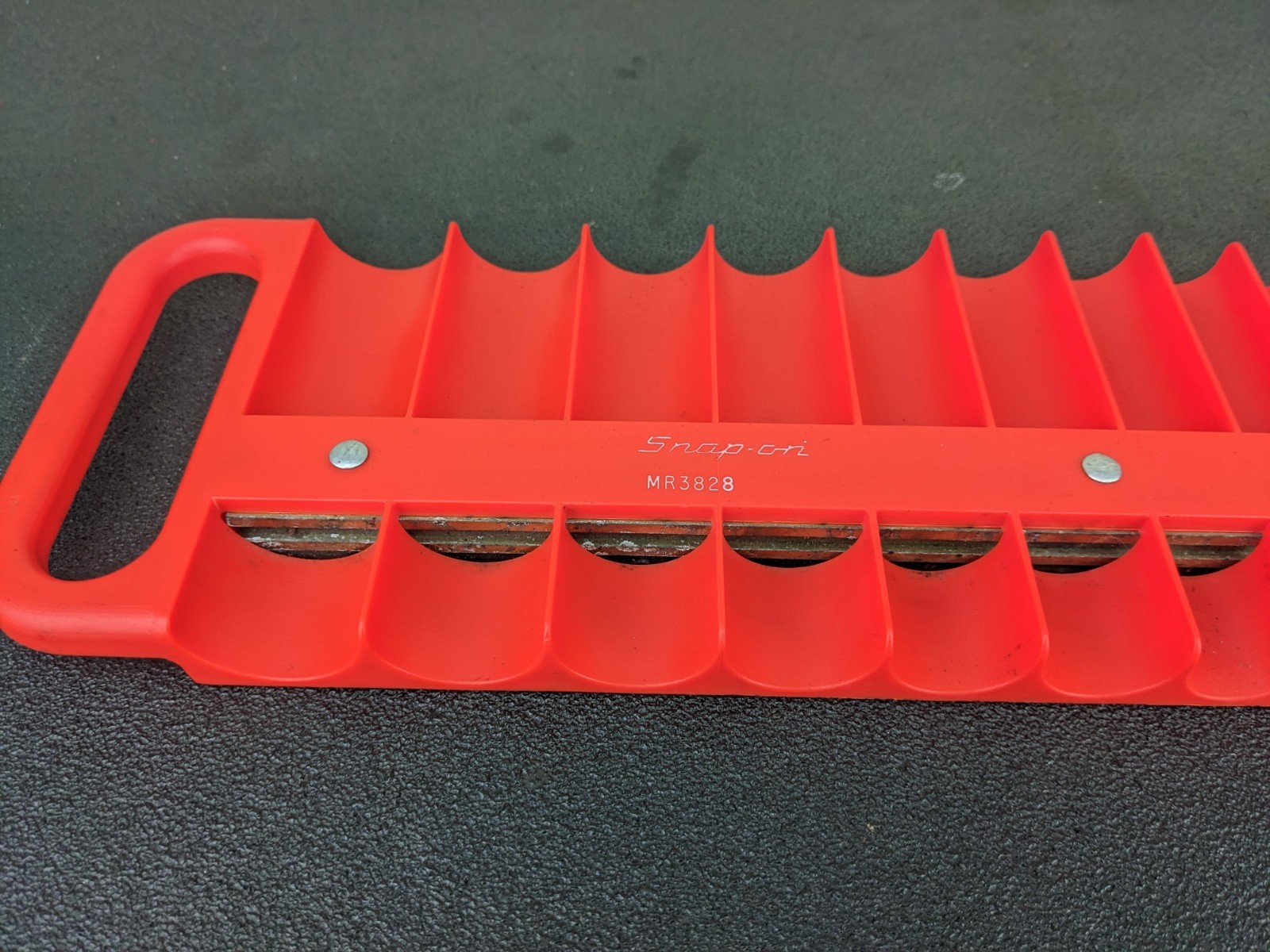 #bo725 Snap On Tools MR3828 Magnetic 3/8" Drive Socket Organizer